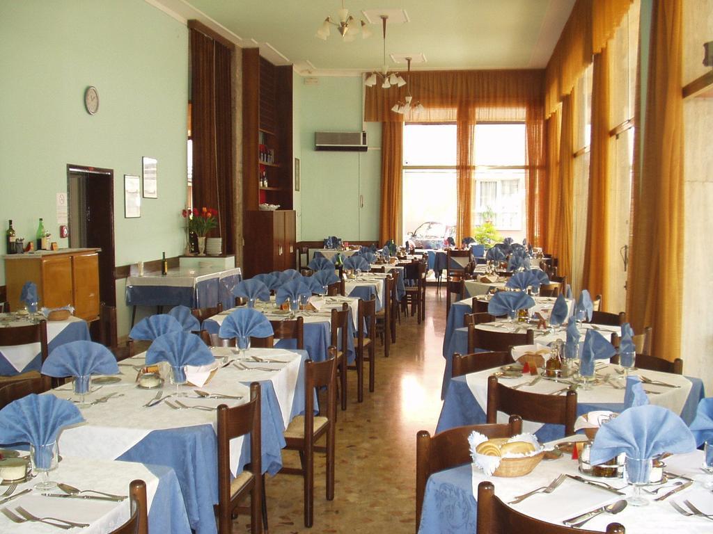 Britannia 2* Lido di Jesolo
